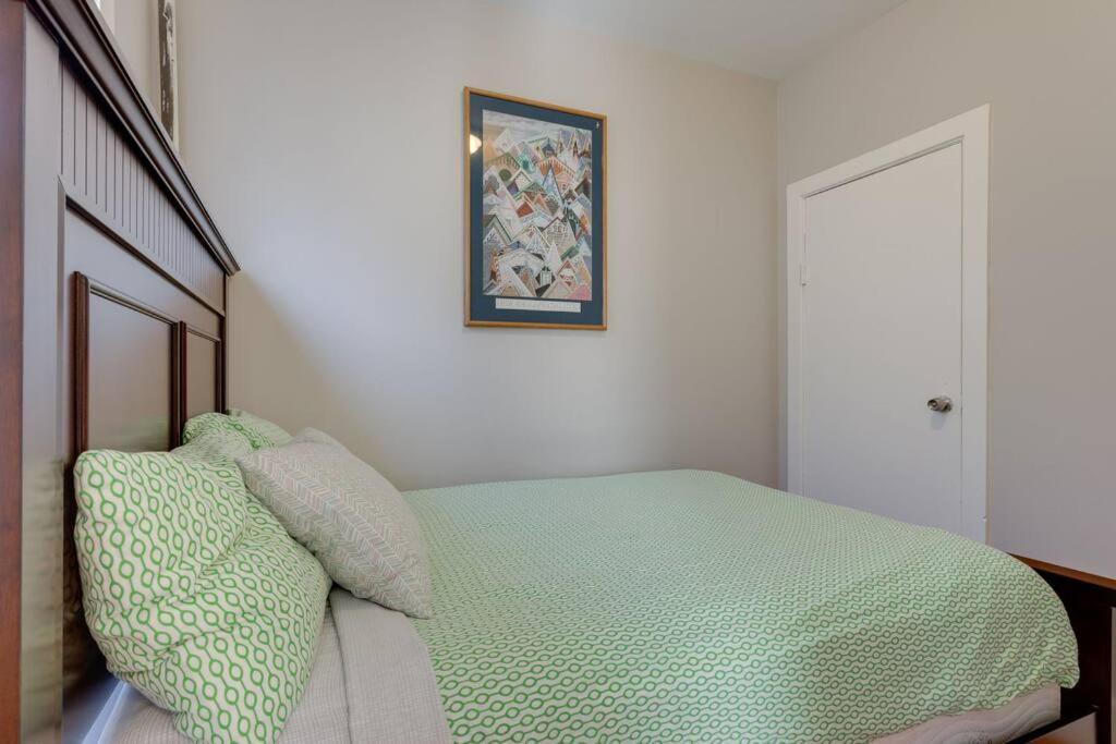 New! Boston Condo Near Mbta, 3 Mi To Fenway! Luaran gambar